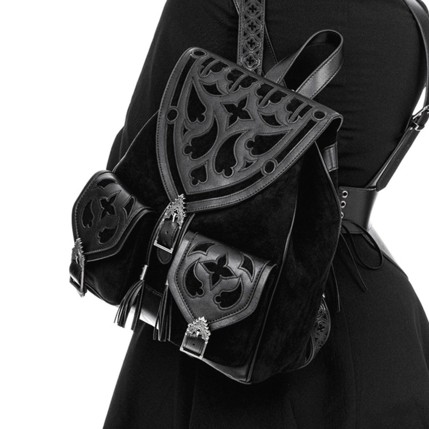 Mochila con motivos medievales Cathedralis Buckle de la marca Restyle en negro vista modelo