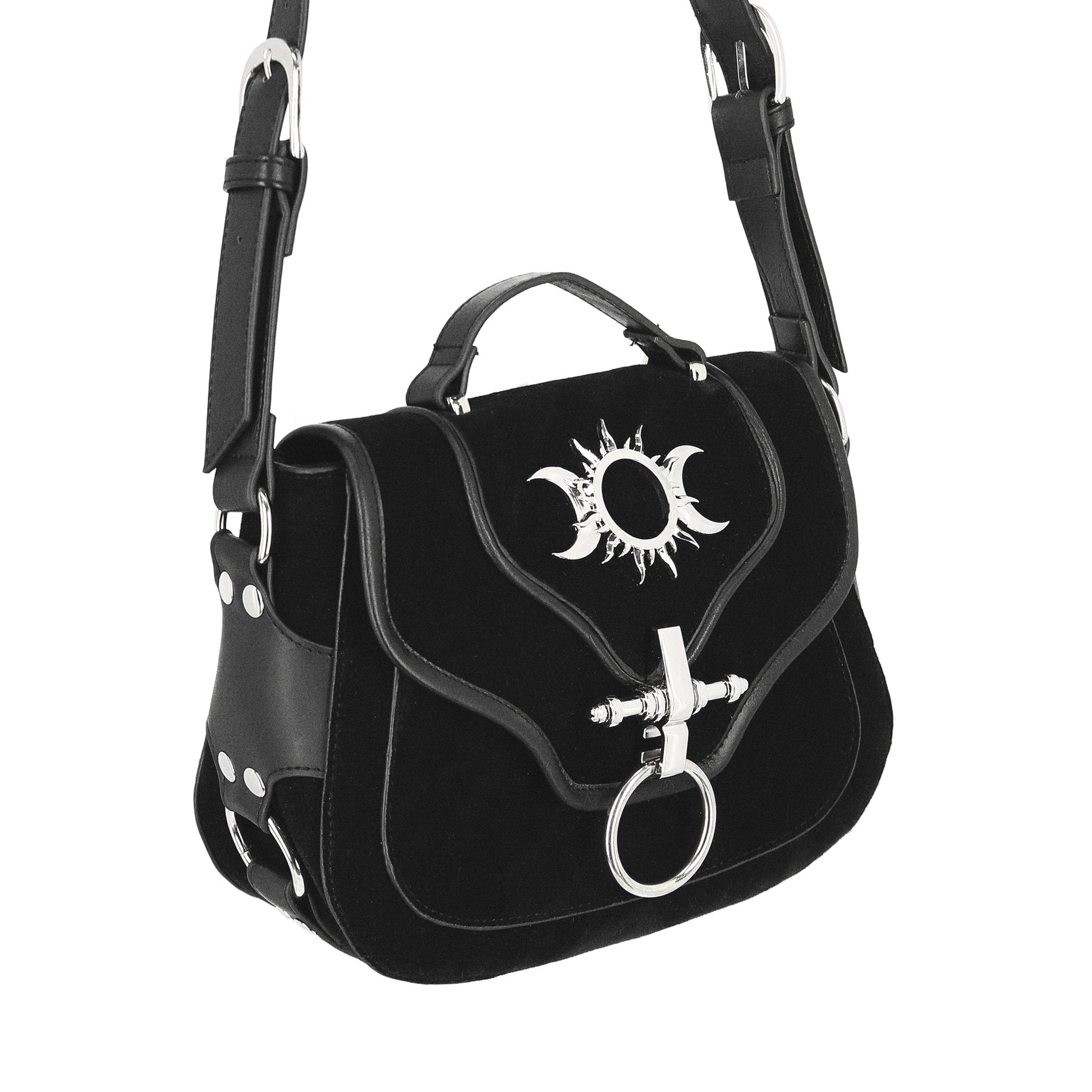 Bolso bandolera Triple Goddess de Restyle en negro con adornos metálicos vista frontal ángulo detalle