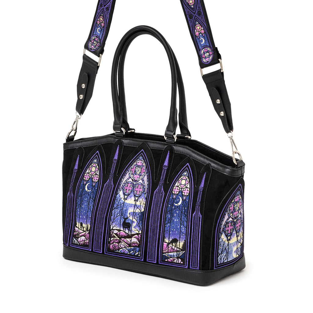 Bolso shopper rígido con diseño bordado de auroras boreales en tonos fríos con correa para bandolera modelo Northern Lights de Restyle vista ángulo lateral