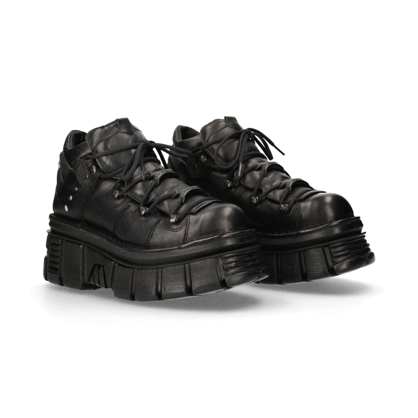 Botines militares New Rock M.106N-S52 color negro vista par 