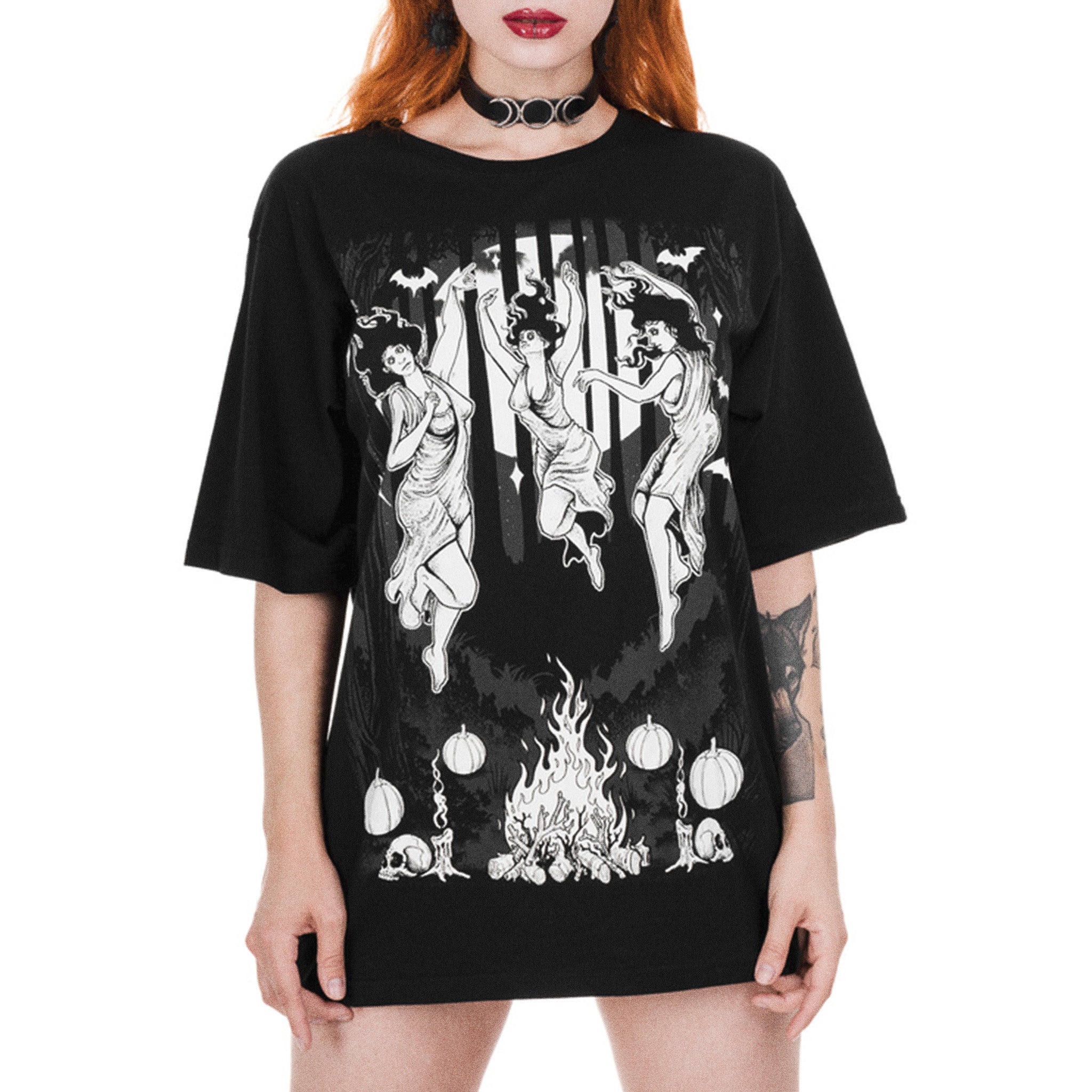  Restyle oversize black t-shirt with witches