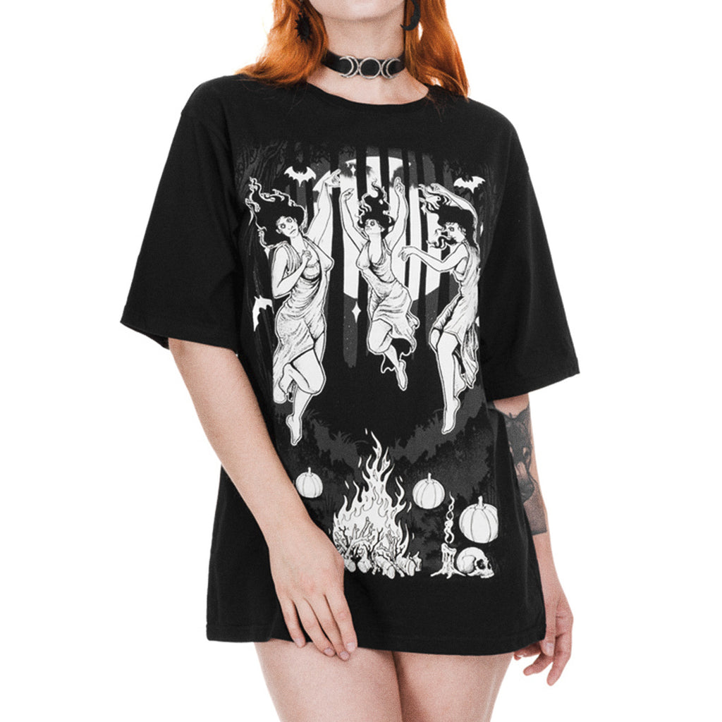  Restyle oversize black t-shirt with witches