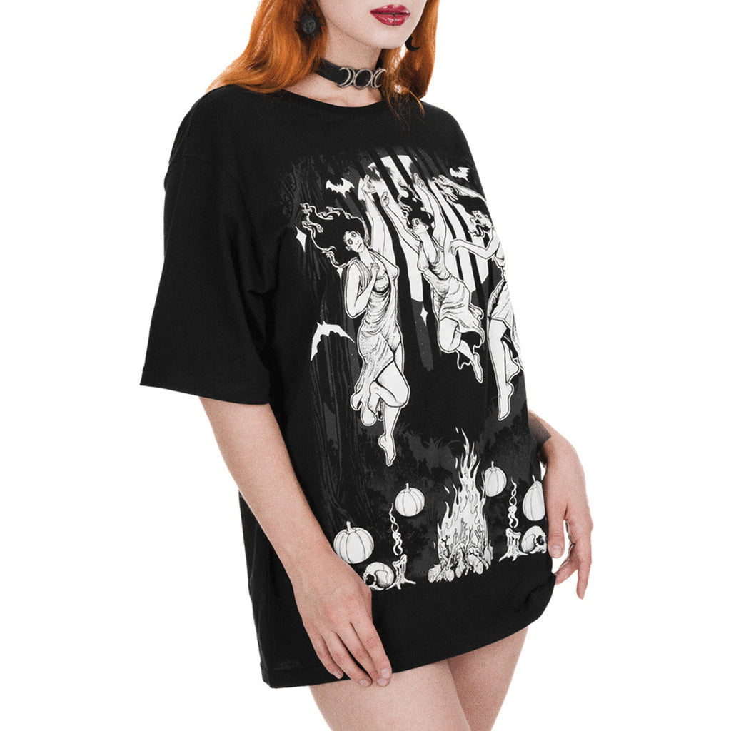 Restyle oversize black t-shirt with witches