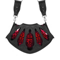 Bolso bandolera rígido fabricado en piel sintética negra con detalles frontales en forma de vitrales rojos con cruces y estética inspirada en las catedrales góticas modelo Bloodveil de Restyle vista frontal