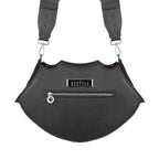 Bolso bandolera rígido fabricado en piel sintética negra con detalles frontales en forma de vitrales rojos con cruces y estética inspirada en las catedrales góticas modelo Bloodveil de Restyle vista posterior
