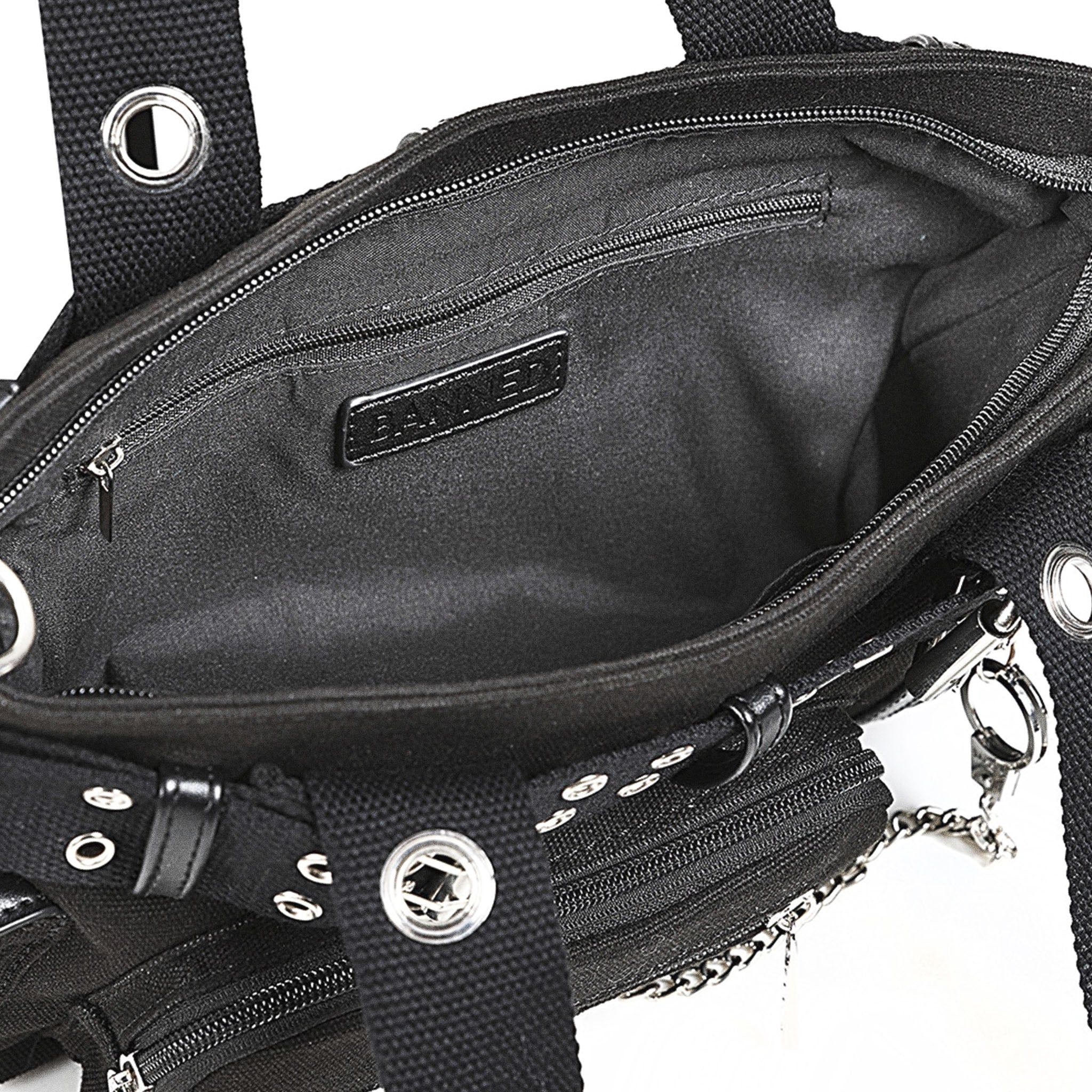  mostrando el forro negro