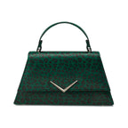 Bolso Stardust Rumbler de Liquorbrand con estampado de leopardo verde y aplique de chevron plateado.