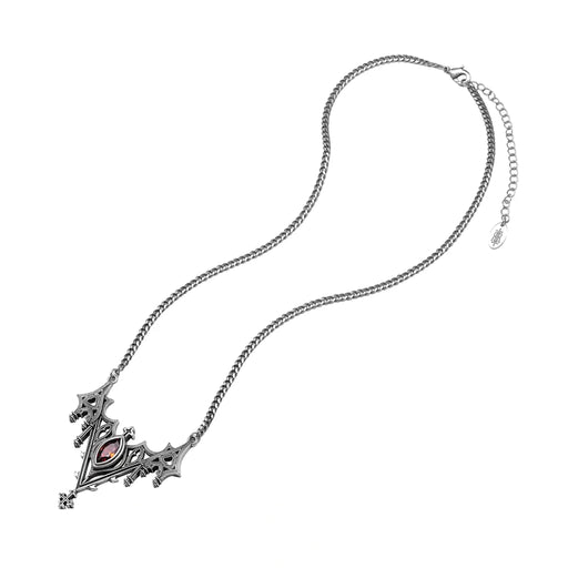 Collar con silueta de murciélago creada por detalles inspirados en catedrales góticas y piedra roja central engarzada fabricado en latón y plata de ley de Restyle vista completa con cadena