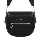 Bolso bandolera tipo saddle rígido con bordado en tonos otoñales de zorro en un bosque nocturno estilo whimsical forestcore aesthetic vista posterior