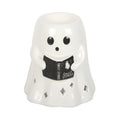 Quemador de aceites esenciales en forma de fantasma leyendo un libro estilo spooky halloween vista frontal sobre fondo blanco.