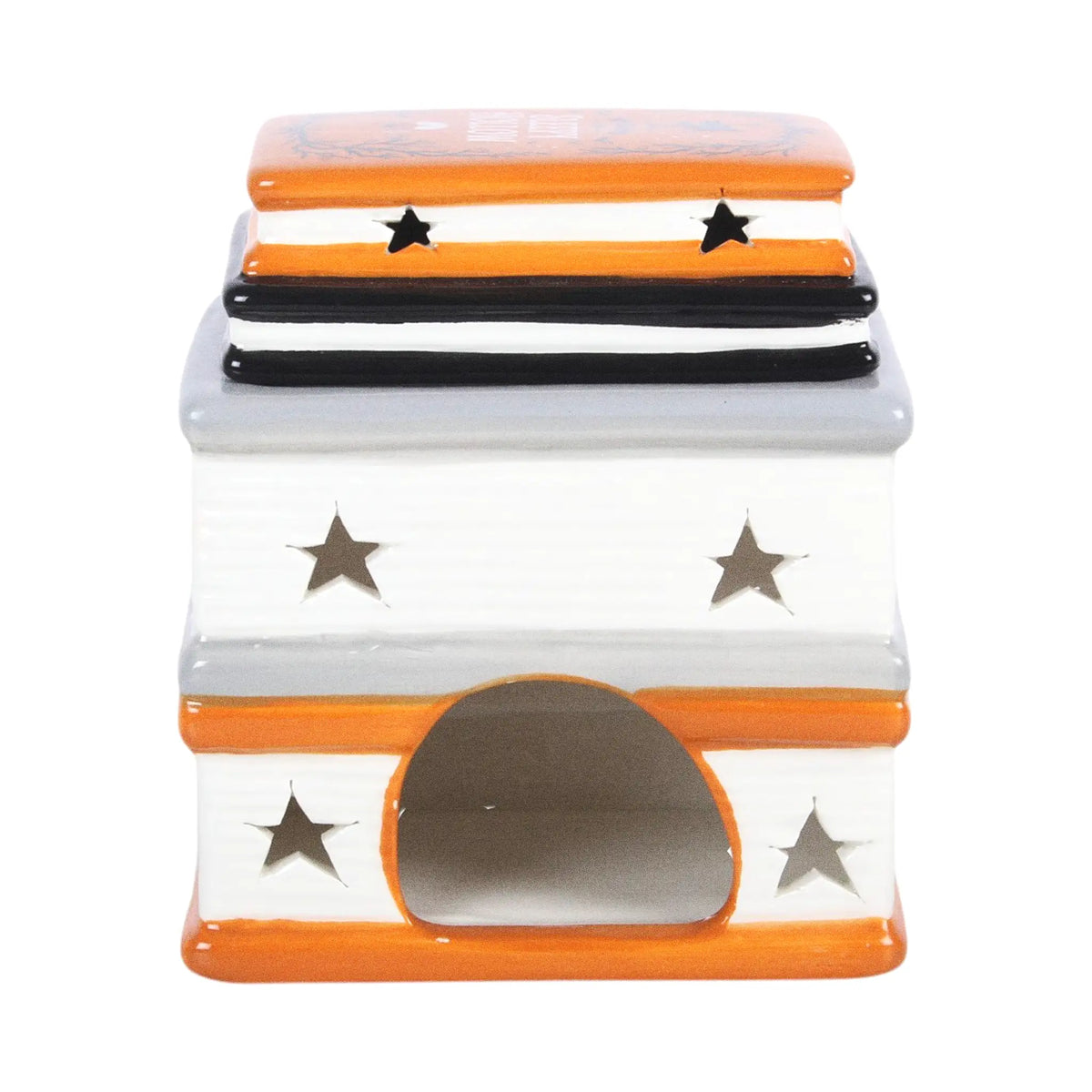 Quemador de aceite y calentador de ceras aromáticas en forma de libros apilados de estética de Halloween y Spooky en naranja, negro y gris vista posterior del hueco para la vela sobre fondo blanco.