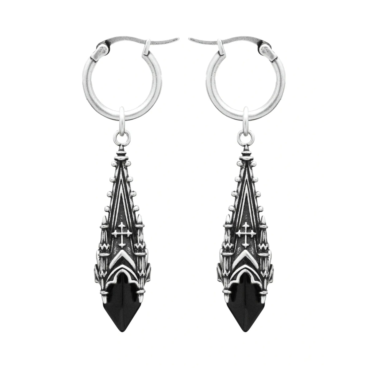 Pendientes con aro y colgante en forma de torre de catedral gótica con vidrio de cristal negro estilo witchy fabricado en latón y plata de ley de Restyle vista detalle de ambos pendientes