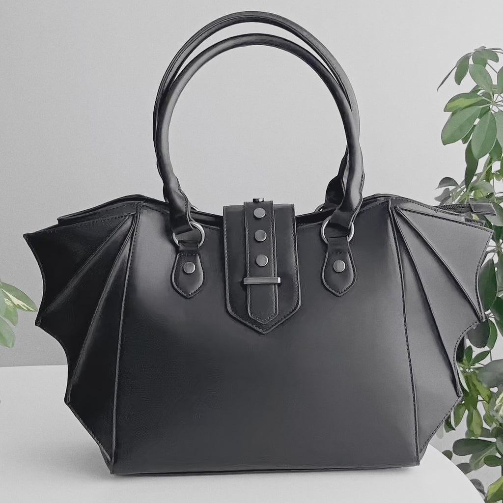 Bolso grande estilo shopper gótico con detalles inspirados en los murciélagos Annabelle de Banned Alternative