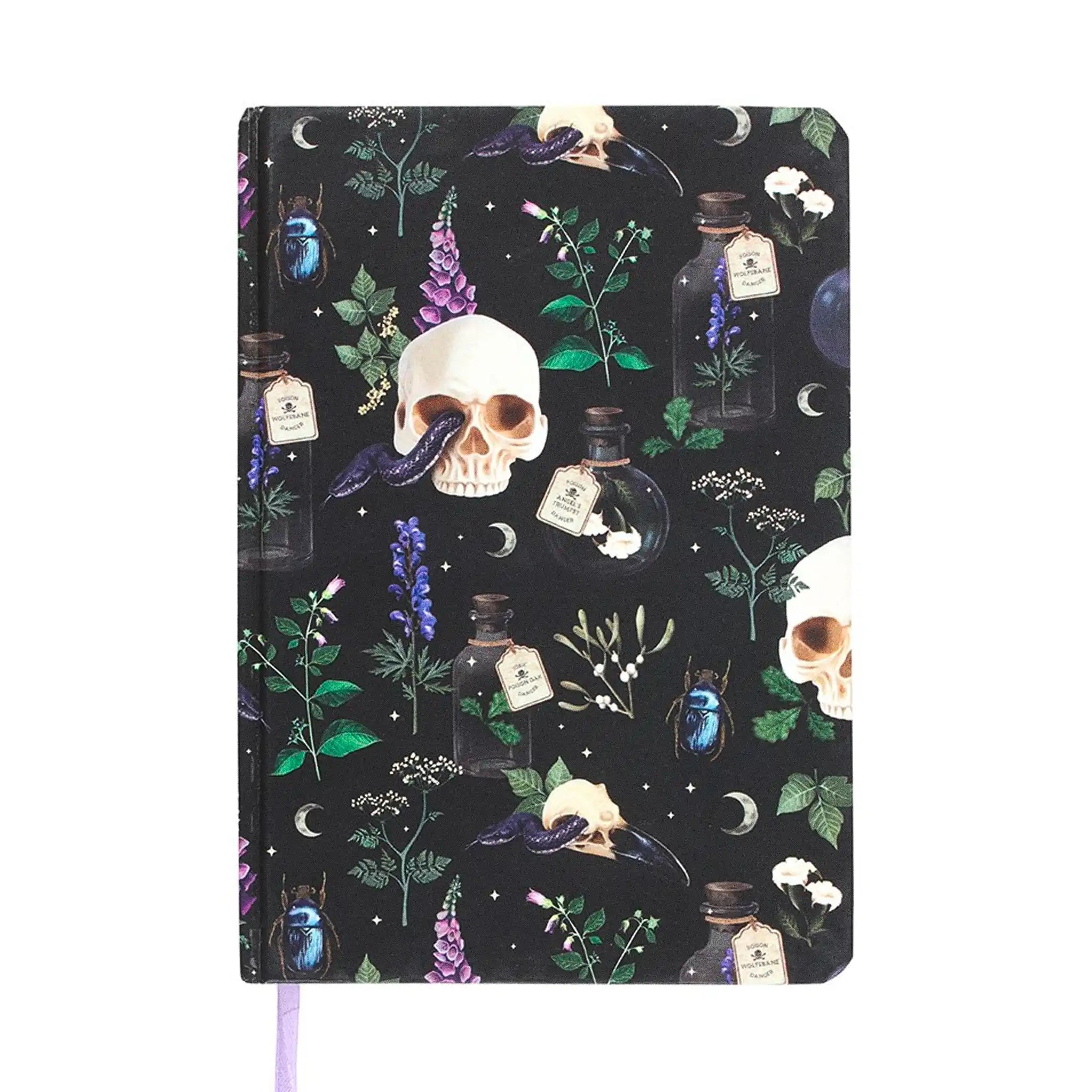 Portada libreta con estampado de pociones, calaveras y serpientes estilo witchy.